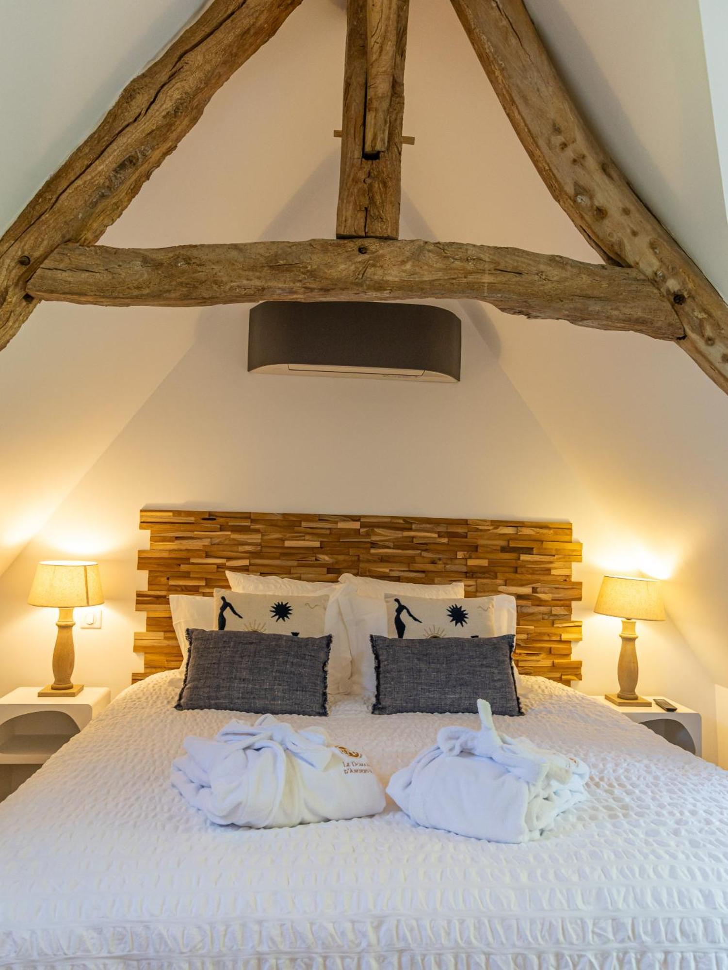 Le Domaine D'Angerville - Chambres D'Hotes Екстер'єр фото